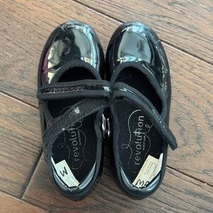 Revolution Shiny Black Kids tap Shoes